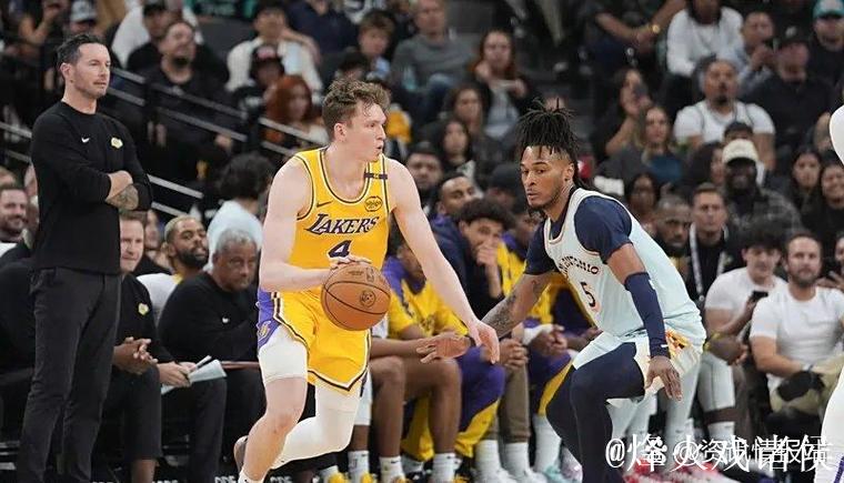 克内克特狂砍35分布朗尼贡献4分2板 湖人惊险击败太阳 克内克特狂砍35分布朗尼贡献4分2板 湖人惊险击败太阳